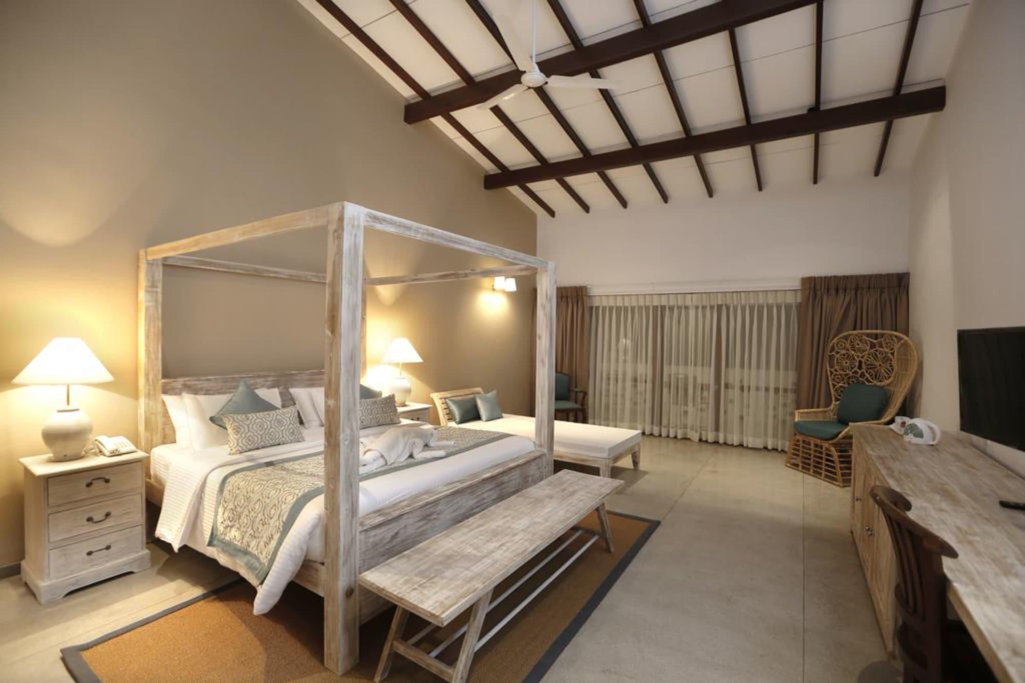 The Beach Boutique Uswetakeiyawa Luaran gambar