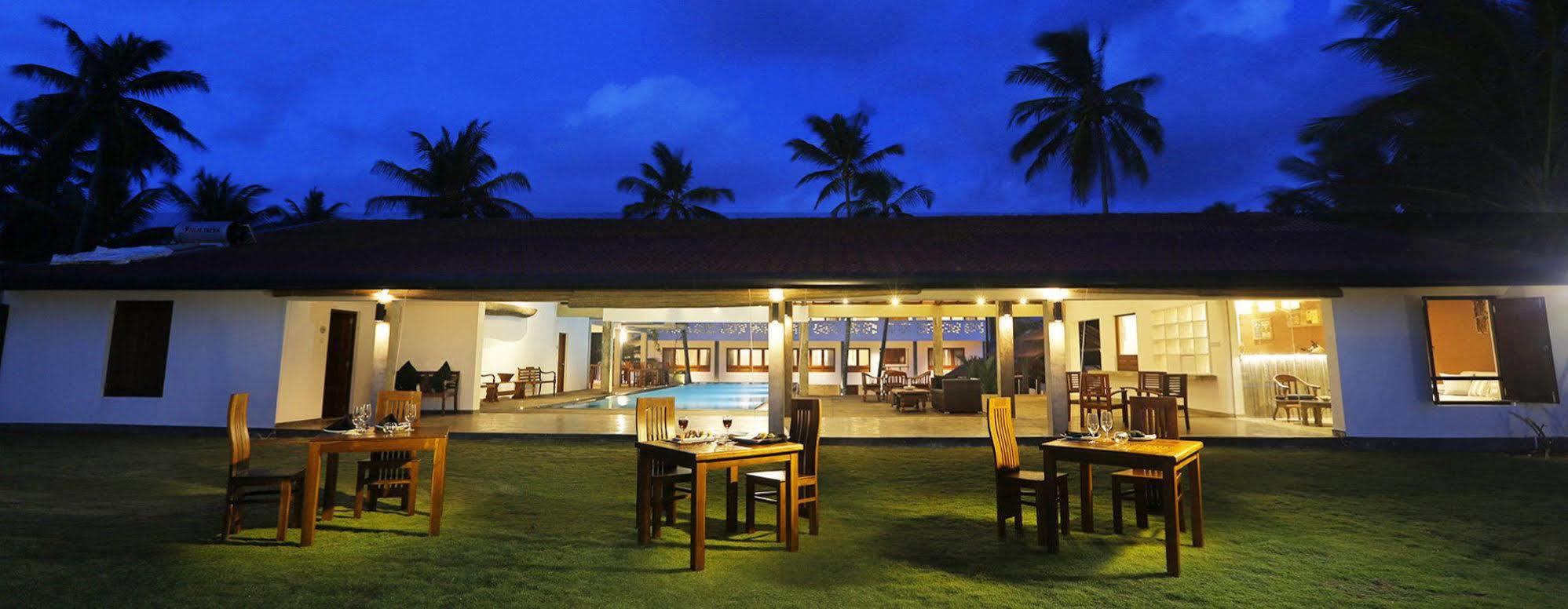 The Beach Boutique Uswetakeiyawa Luaran gambar